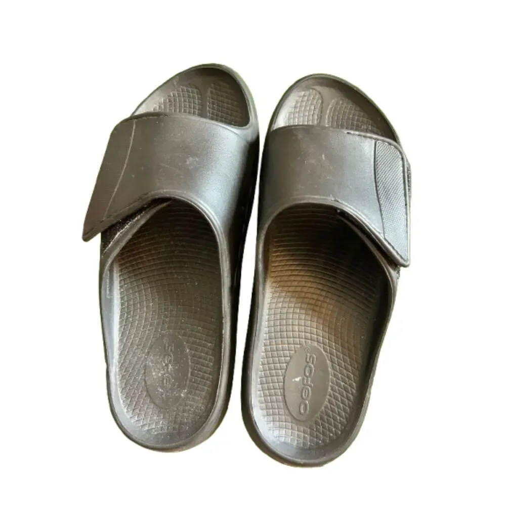 Oofos OOahh Sport Flex Slide Sandals M13 W15